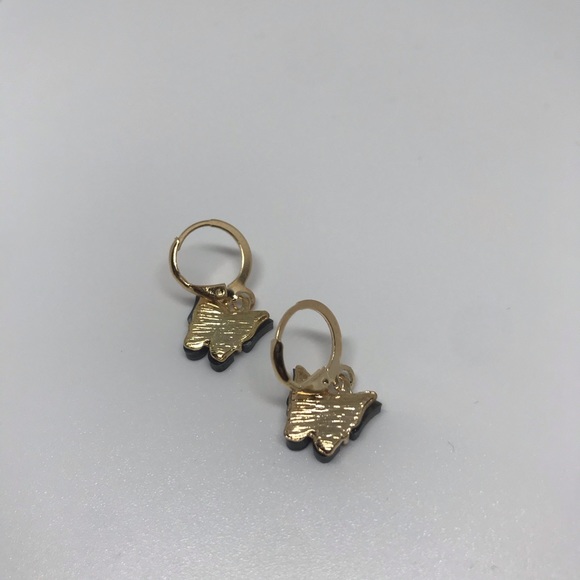 🖤 Black Butterfly Charm Earrings - Picture 3 of 3